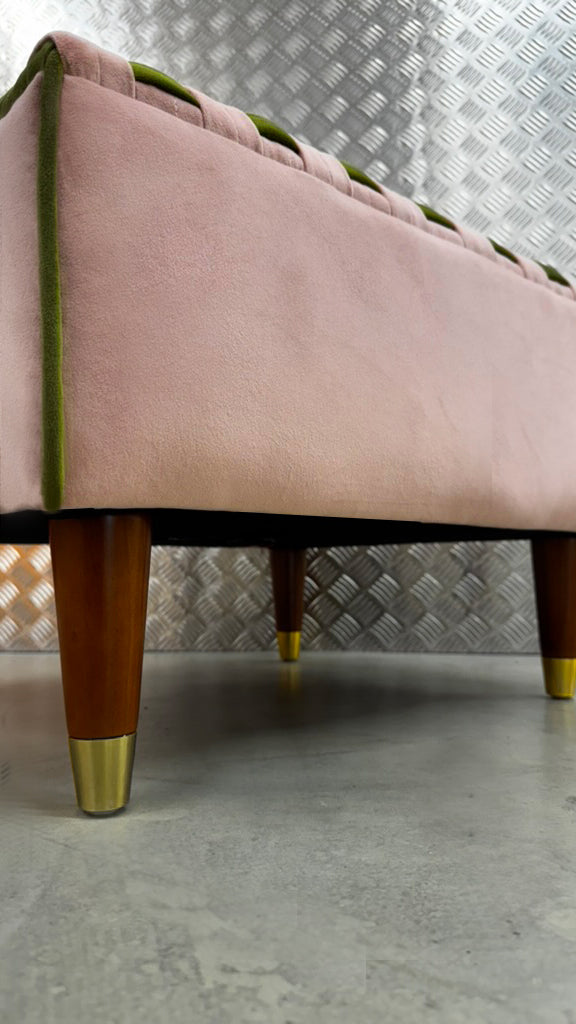 Checkerboard ottoman pink/olive green
