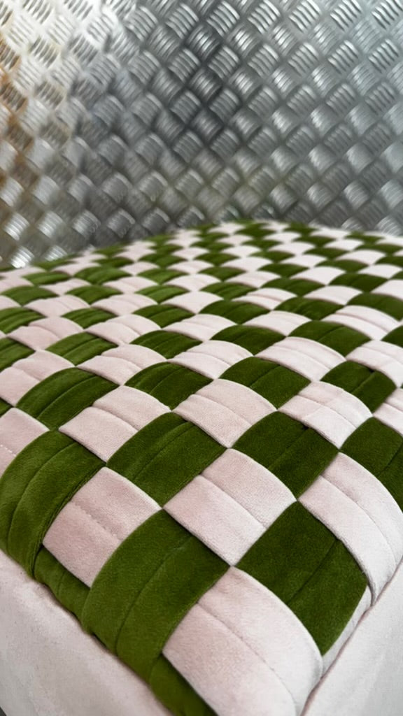 Checkerboard ottoman pink/olive green