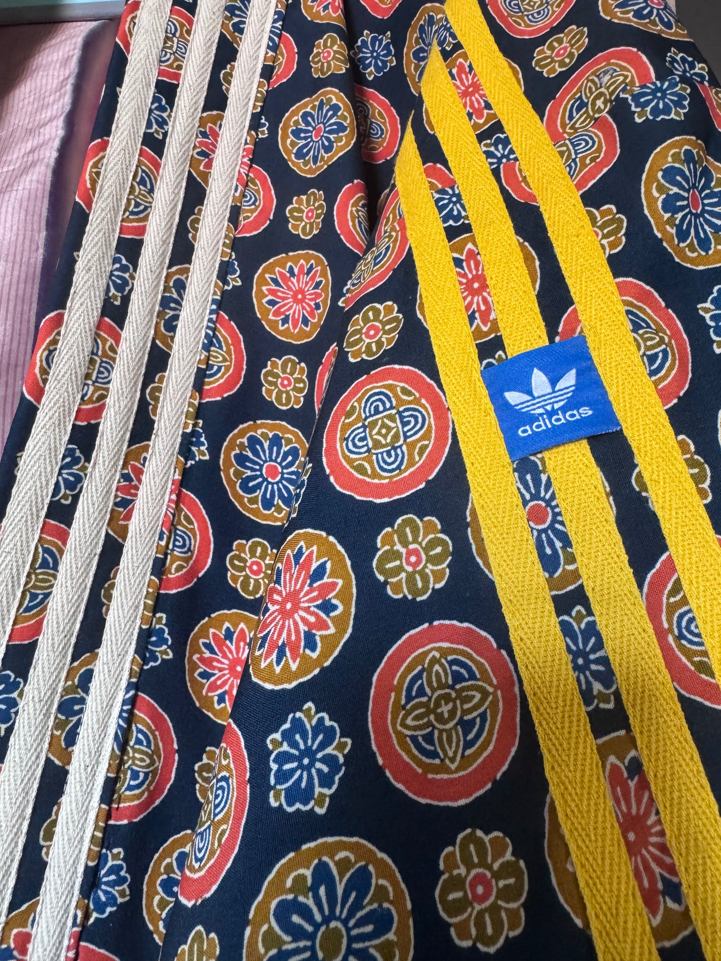 Adidas Reworked Kimono – Geo Print Mix (Foulard Print)