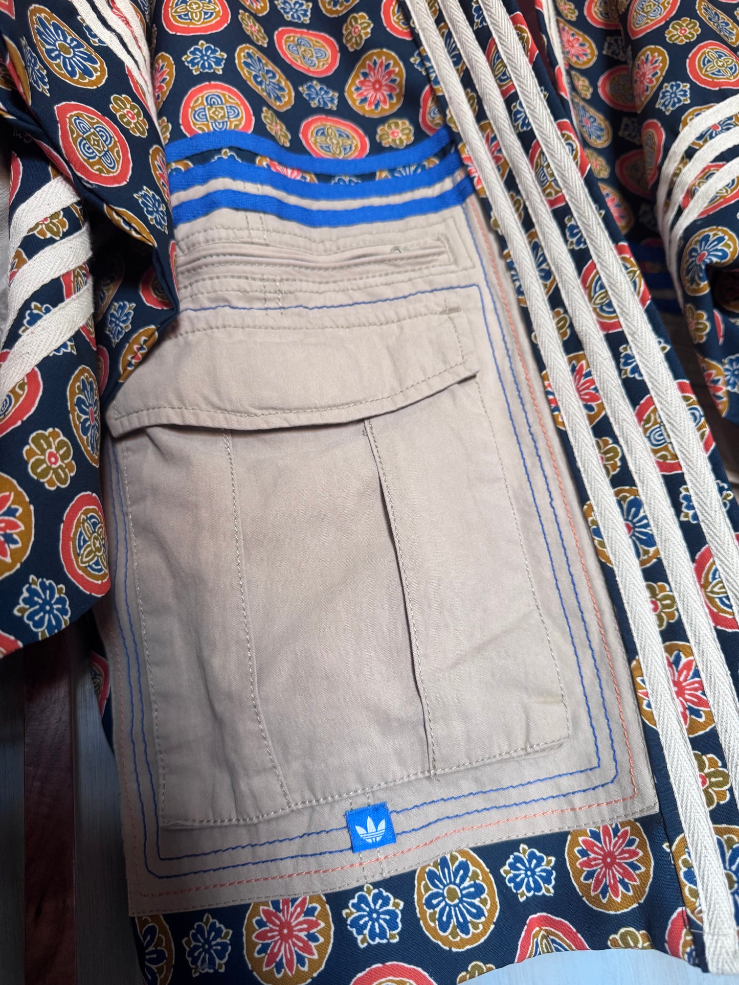 Adidas Reworked Kimono – Geo Print Mix (Foulard Print)