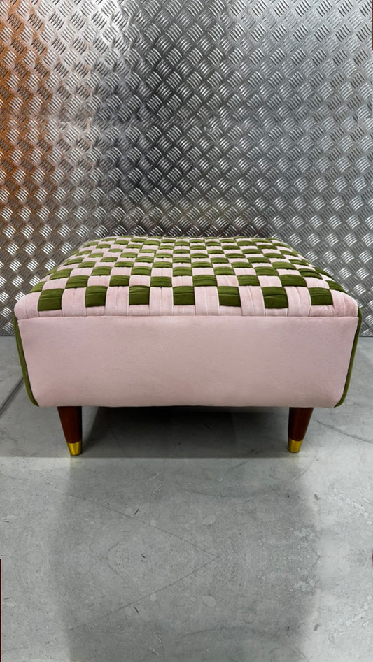 Checkerboard ottoman pink/olive green